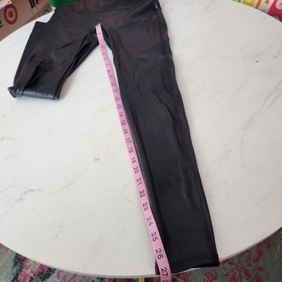 Spanx Faux Leather Leggings Large Compression - Picture 10 of 13
